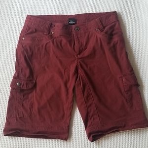 Kuhl Cargo Shorts sz 10